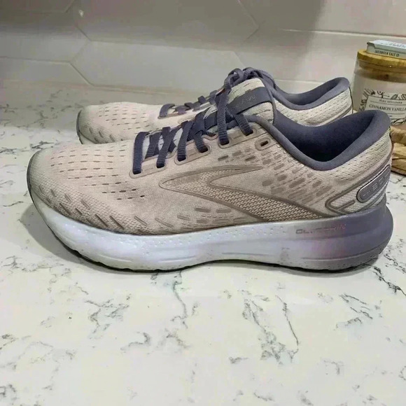 Brooks Glycerin 20 woman’s sneakers size 9 - Picture 6 of 10
